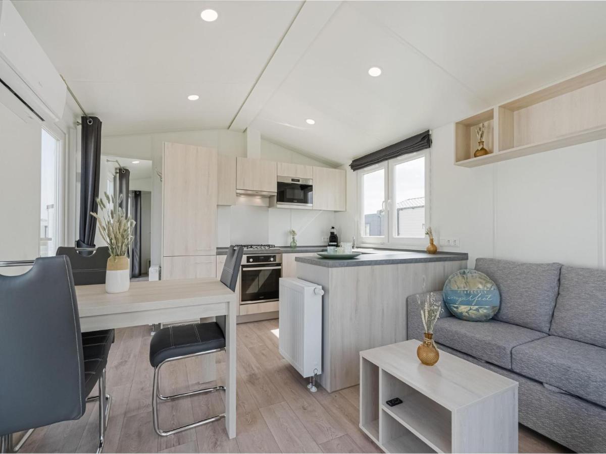 Casa de Férias Le Boucanier - Omheinde Stacaravan Aan Zee Middelkerke